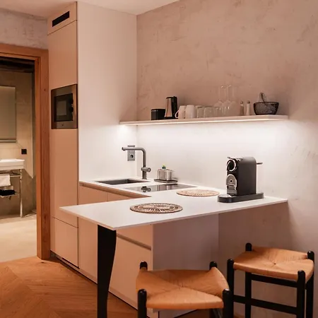 H5 Grauer Baer & Apart Otel 4*