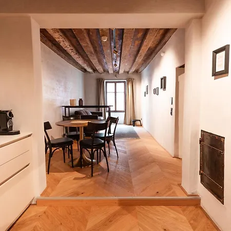 H5 Grauer Baer & Aparthotel 4*