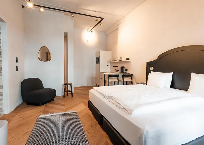 H5 Grauer Baer & 4* Innsbruck