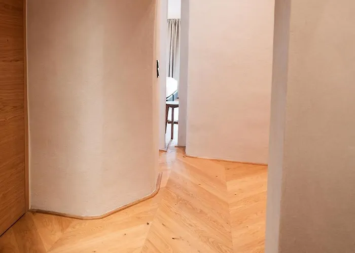 H5 Grauer Baer & מלון דירות 4*