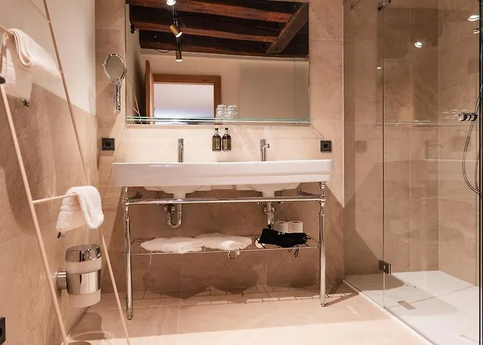 H5 Grauer Baer & Ξενοδοχείο με διαμερίσματα Ίνσμπρουκ